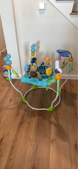 Disney Finding Nemo Baby Jumperoo Activity Center