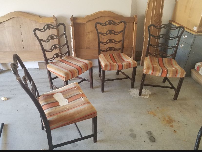 ANTIQUE CHAIRS - Set Of 4