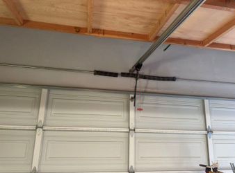 Garage doors springs