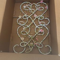 Candle Holder Decor Vintage Trellis Vine Plant Flowers 