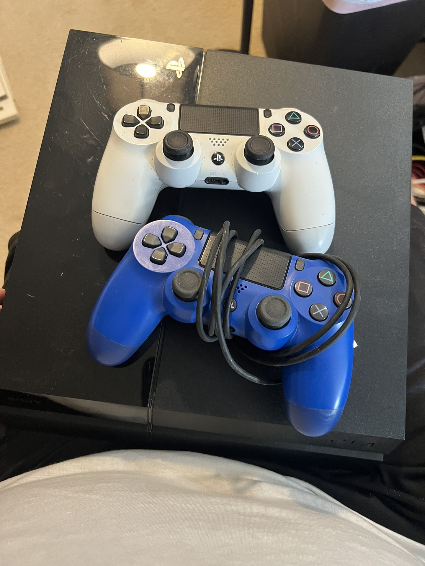 PS4