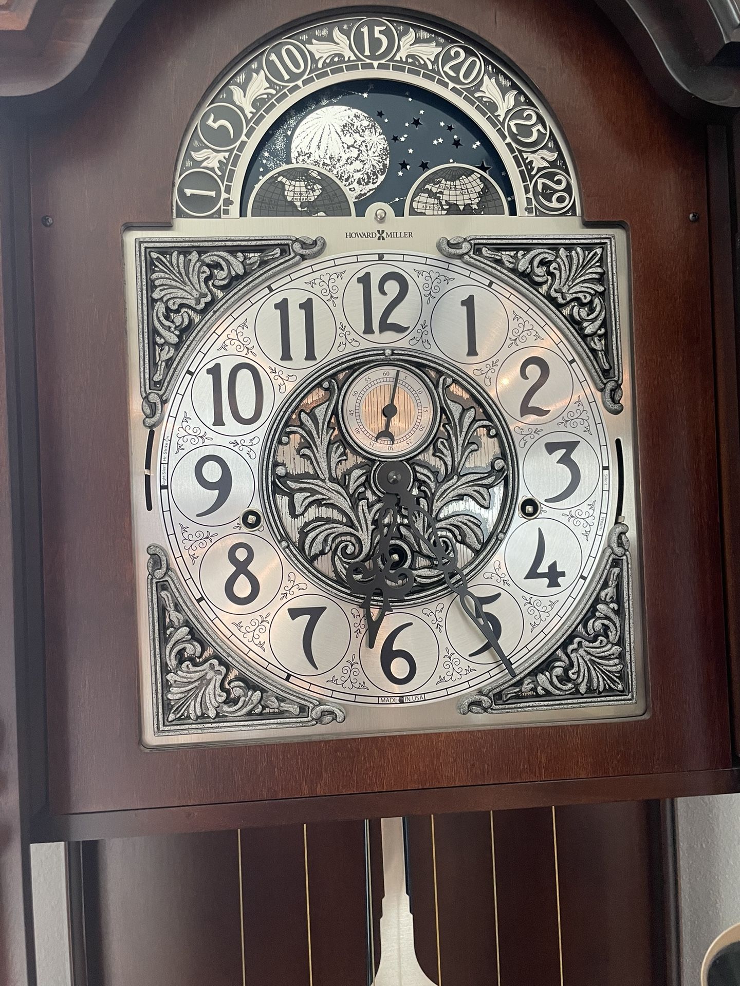 Howard Miller Clock Model 611102