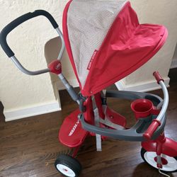 Radio Flyer Tricycle 4-in-1 Adjustable 