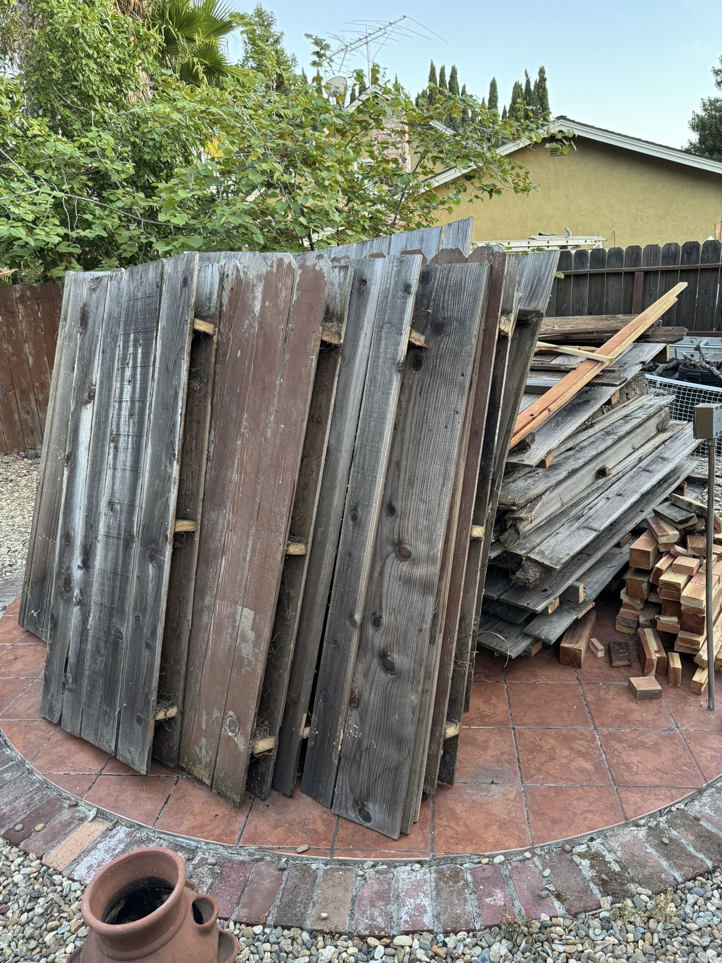 Reclaimed Redwood Fence Boards