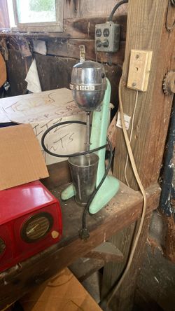 1920s Hamilton Beach Milkshake Mixer