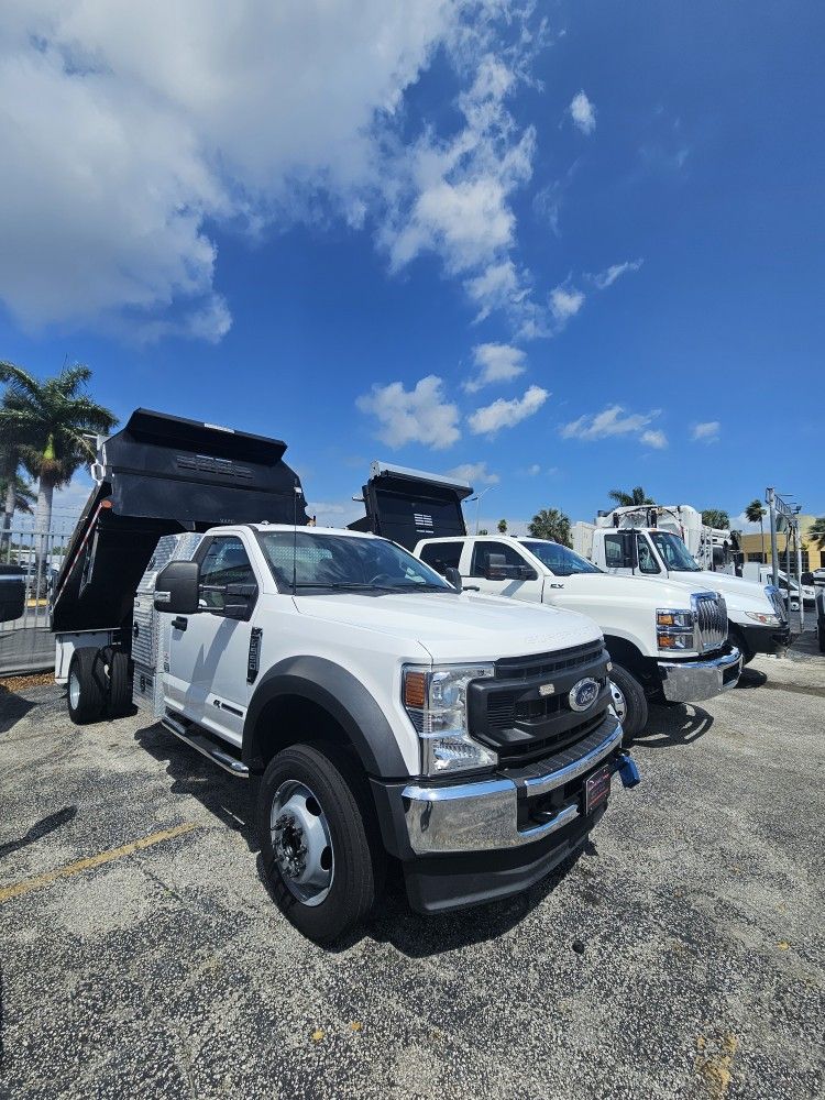 2020 International Cv515