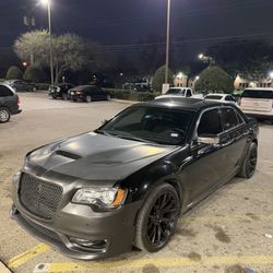 2013 Chrysler 300c 