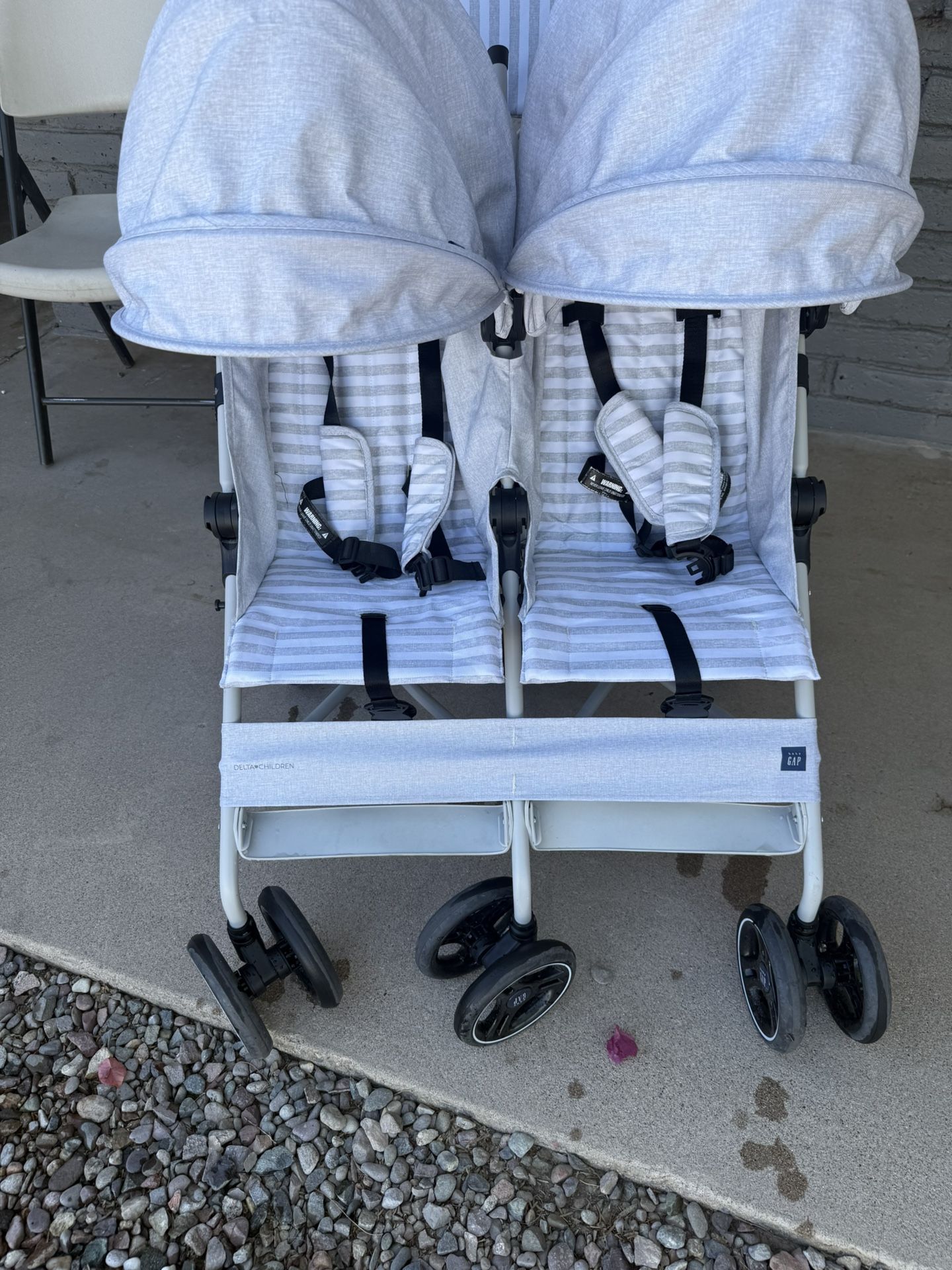 GAP DOUBLE STROLLER