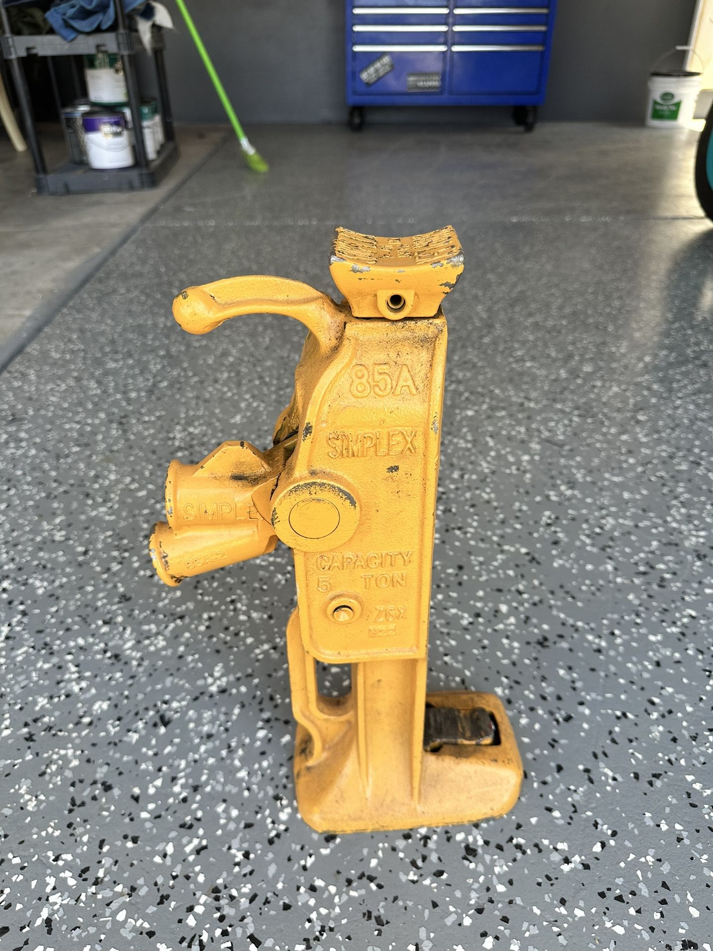 Simplex Jack/ Forklift Jack