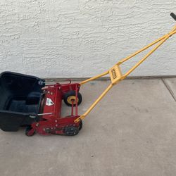 Hand Push Reel Mower with Hopper