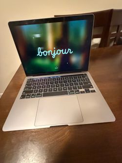 MacBook Pro 2020 8GB