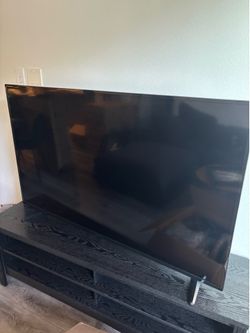 Insignia TV