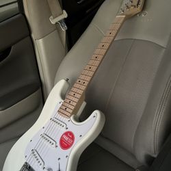 Fender squire mini stratocaster