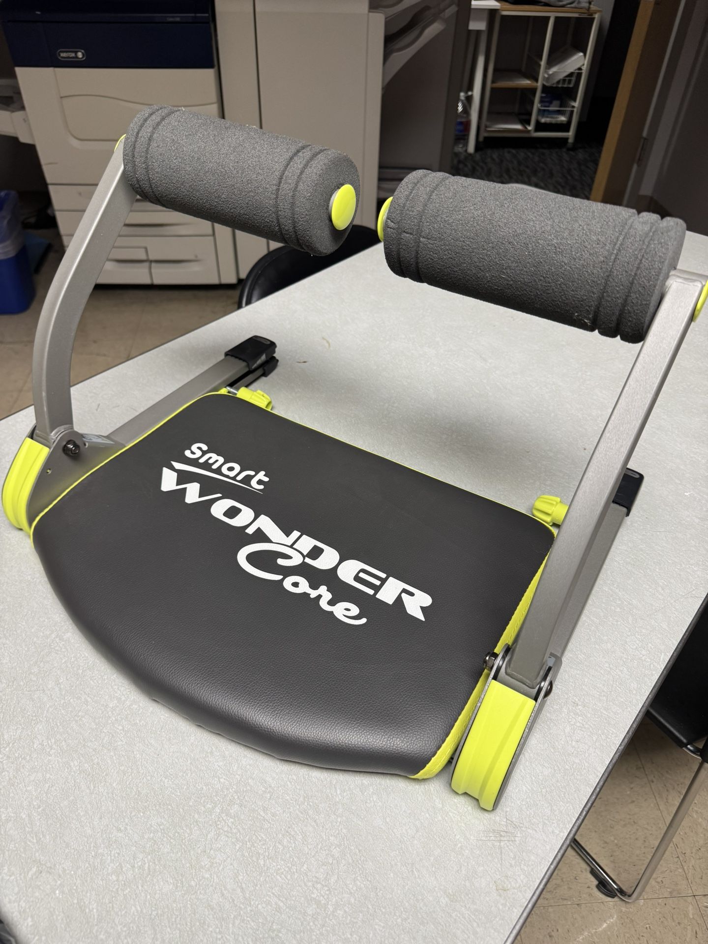 Smart Sit Up Exercise Machine