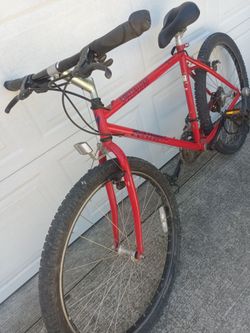 Soecialuzed  Bike -Rock Hopper