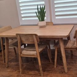 5 ps Dinning Table