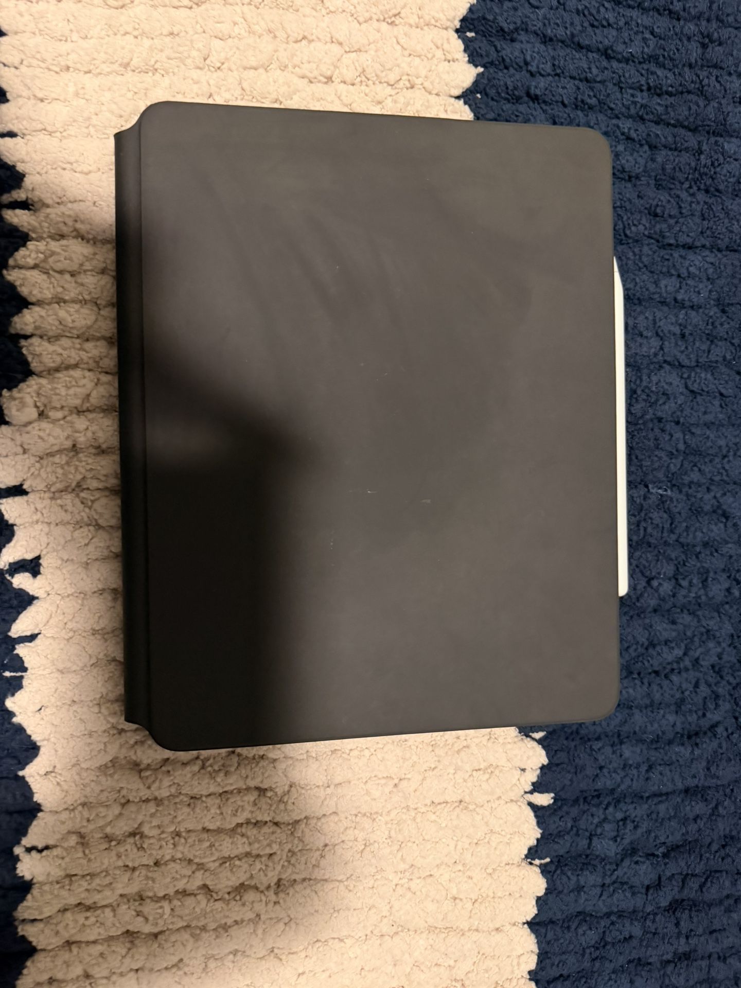 Apple Keyboard 12.9 Inch & Apple Pencil 2nd Generation