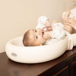 Keekaro Peanut Changer Baby Vanilla