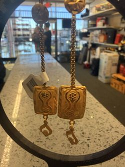 22KT Dangle Earrings 36187-1