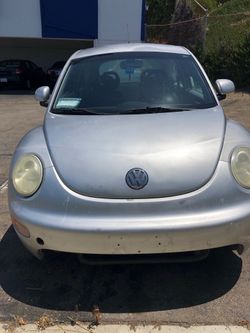Volkswagen New Beetle car