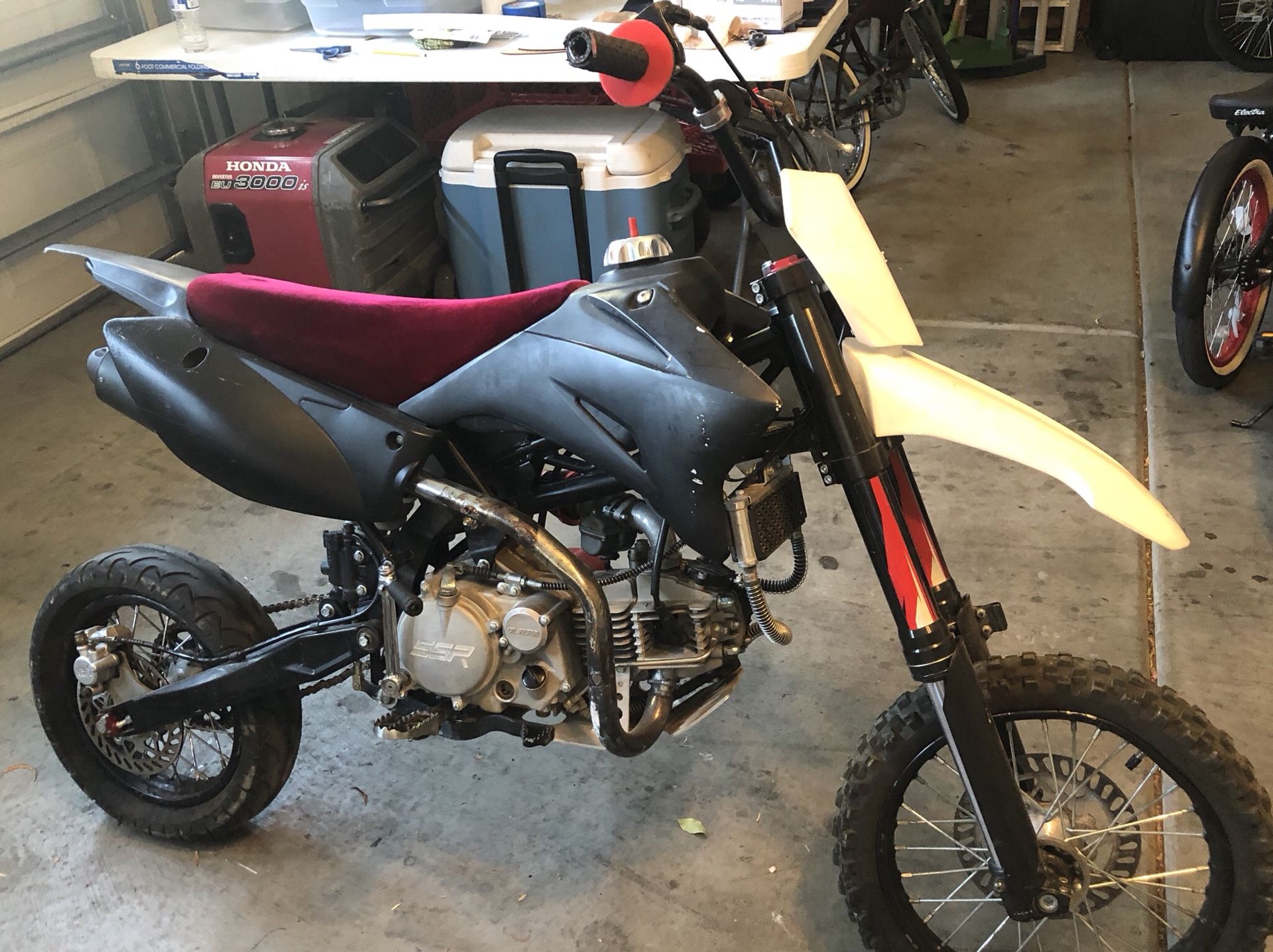 SSR Motorsports 160-TX 160cc Manual Pit Bike