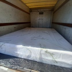Mattress California King Size, New, Plastic sealed, Memory Foam, beautiful soft cover  , With Box Springs, $450, pick up  only, in Hacienda heights 