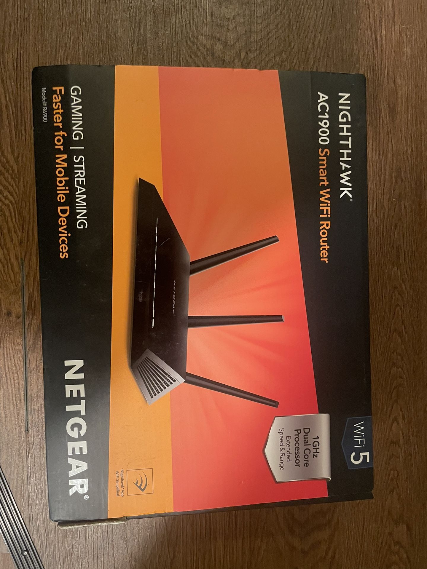 Nighthawk Router 