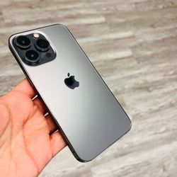 iPhone 13 Pro unlocked 128gb