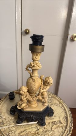 Vintage hand crafted lamp stand