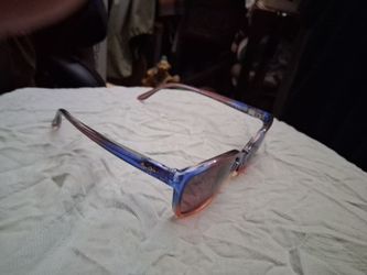 Maui Jim Honi Cats Eyes Sunglasses Style #758