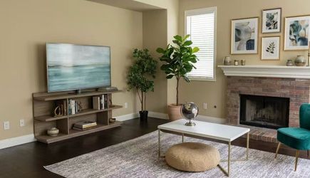 Riverside Furniture TV Cabinet – Clean & Well Kept