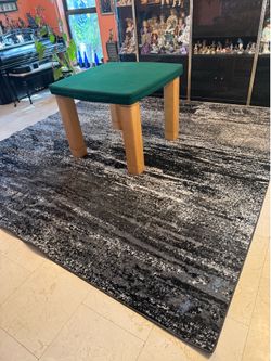 SAFAVIEH Adirondack Collection Area Rug - 10' Square, Silver & Black, Modern Abstract Design