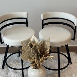 Natural  barstools