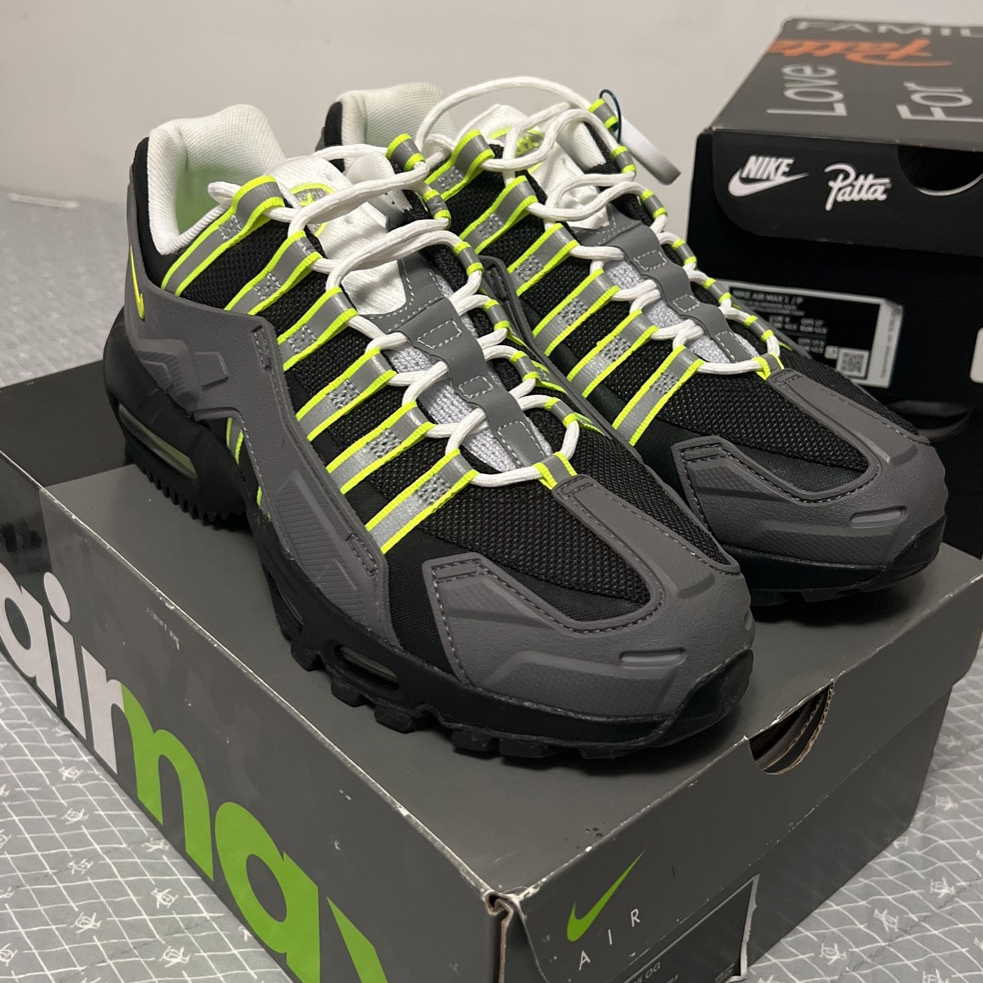 Nike Air Max 95 Ndstruck Sz Neon
