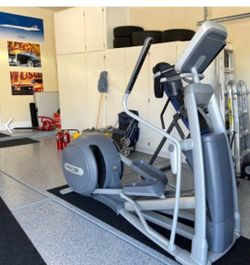 Precor EFX576i Elliptical 