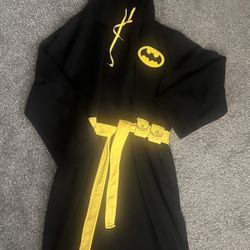 BATMAN men’s bathroom, size large