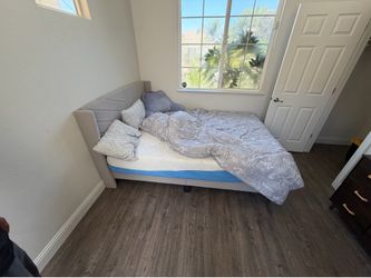 Mattress & Bed