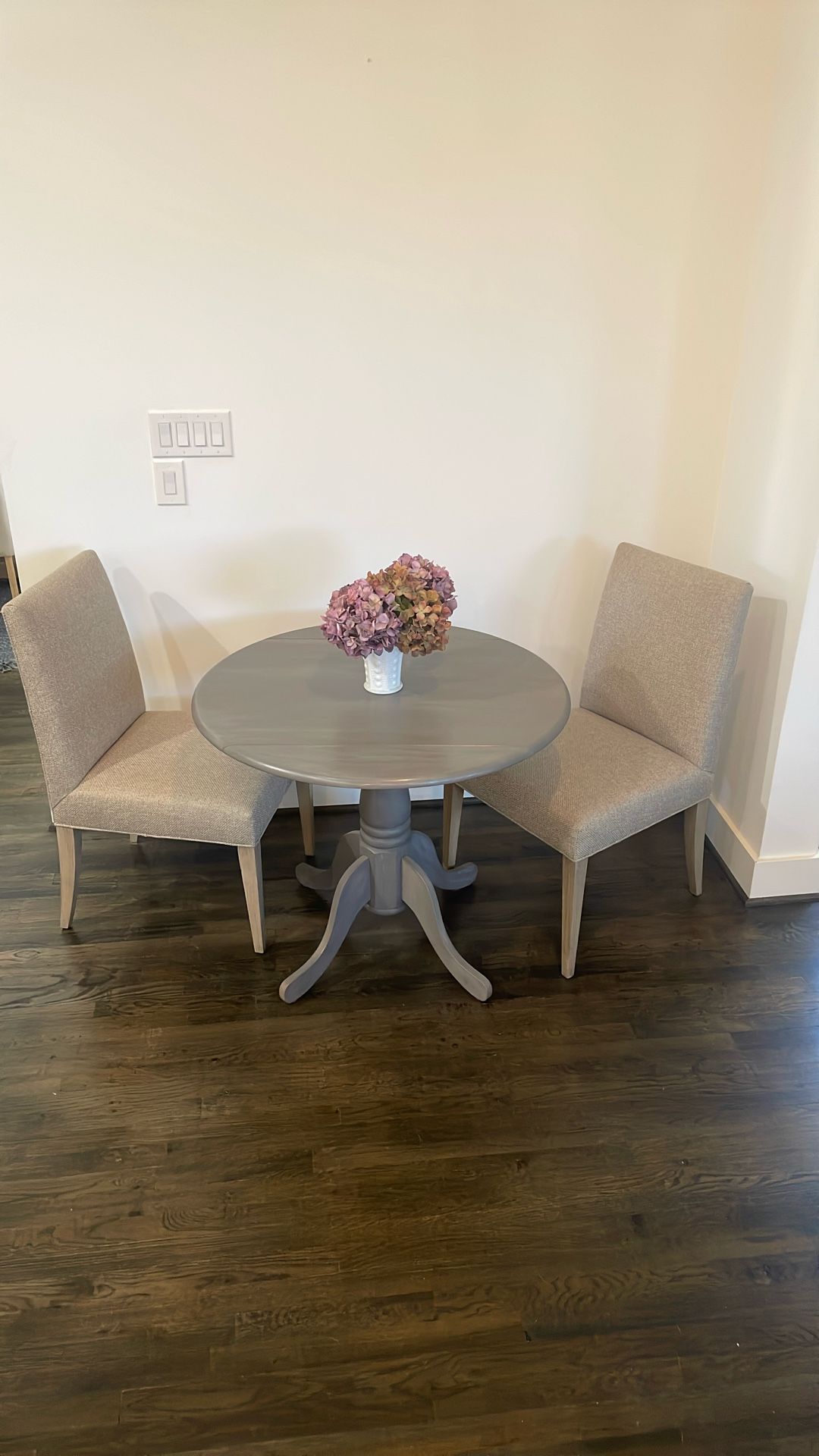 Kitchen Table And Chairs Crate and Barrel