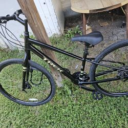 Trek Verve 1 Disc Mountain Bike