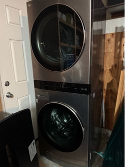 $1300/obo LG WashTower washer/dryer combo