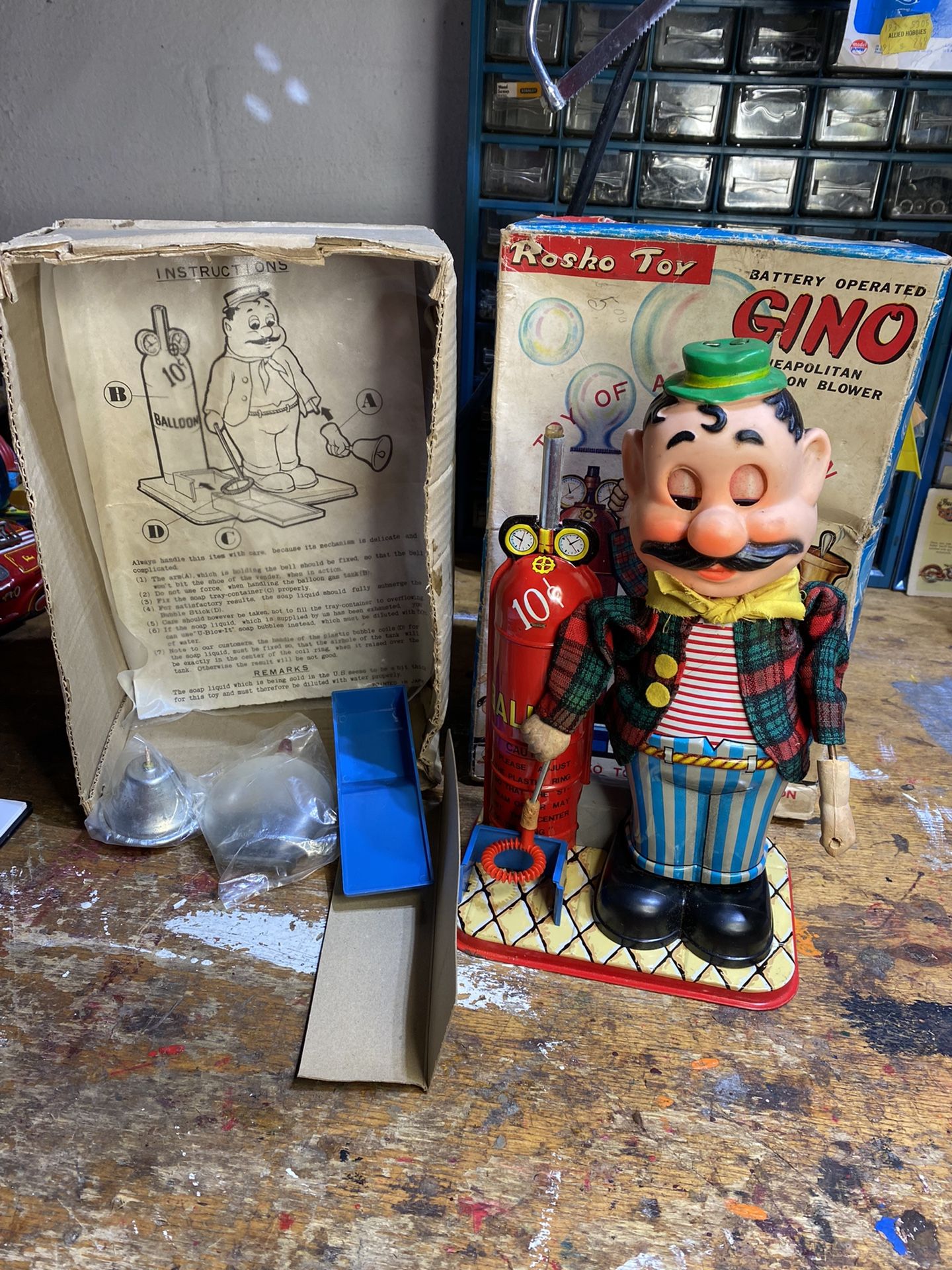 Vintage Toy / Gino