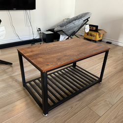Coffee Table with Metal Shelf