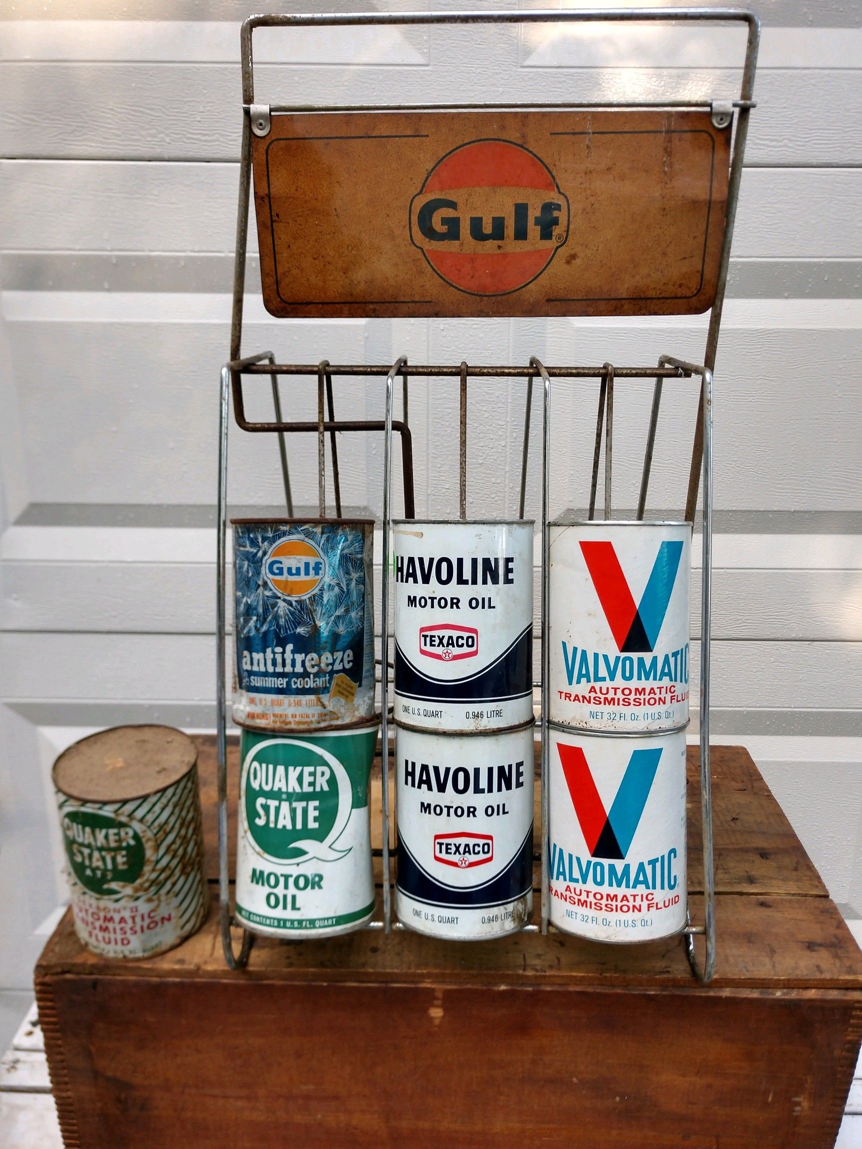 Vintage Gulf Oil Can Display Rack