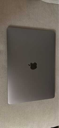 Apple MacBook Pro 13” 2017 – 128GB SSD – Space Gray