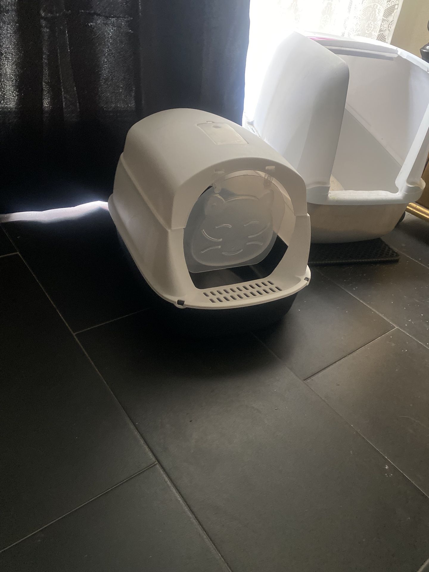 Cat Litter Box