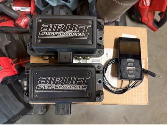 2 Airlift 3P/3H Management Manifolds and Airlift 3P/3H Controller