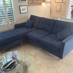 Sectional Couch FREE DELIVER