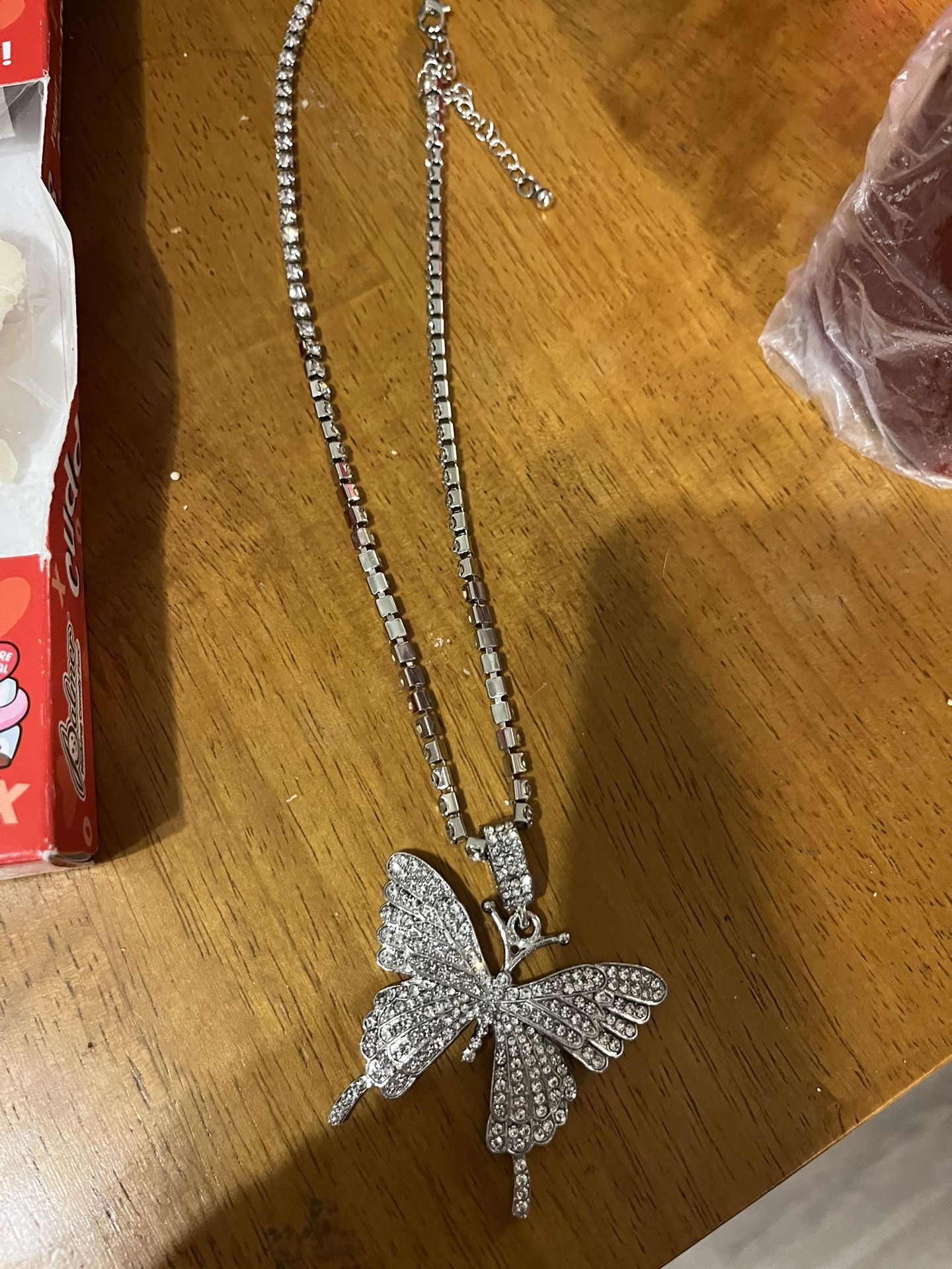 Beautiful Never Worn Necklace Paid 70