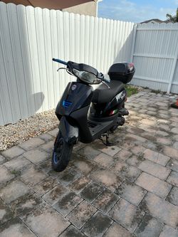 50cc moped