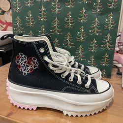 Converse Run Star Hike, Valentine’s Day Rose Edition M7 W8.5 